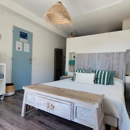 Chez Jeff & Aurelie Hotel Драгинян Екстериор снимка